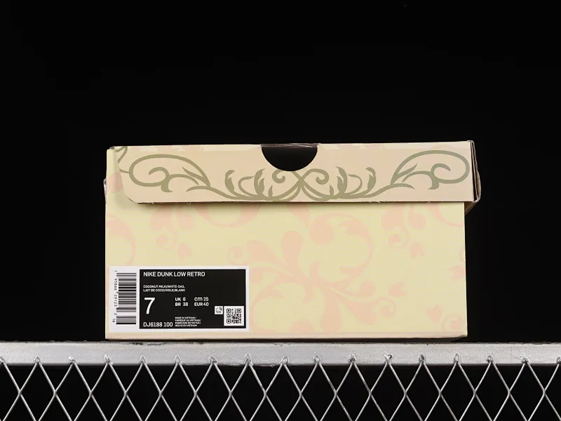 All Categories Nk SB Dunk Series Nk SB Dunk Low Low-top Sneakers Nk Dunk Low ESS "Coconut Milk" Beige Customized version of deconstructed strappy dip-dyed casual sneakers DJ6188-100